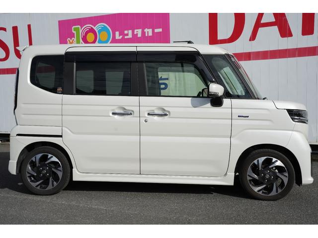 スペーシアカスタム ハイブリッドXS ユーザー買取 新品純正フロアマット ドアバイザー 純正アルミホイール 電格ミラー キーフリー LED 両側パワースライドドア 前席シートヒーター ステアリングヒーター USB端子(8枚目)