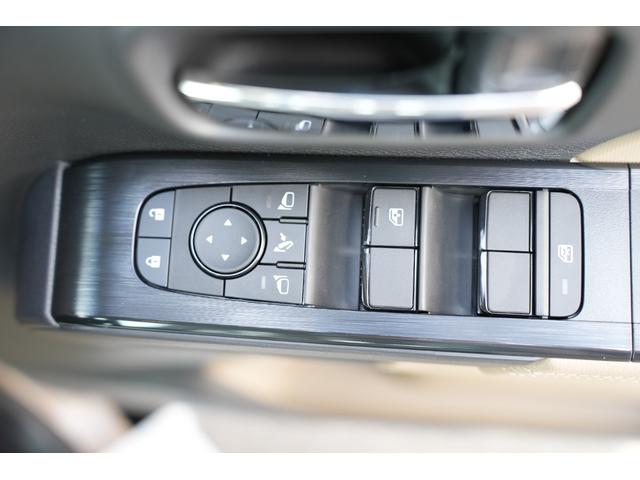 デリカミニ Ｇ　プレミアム　デリマルパッケージ　届出済未使用車　純正１２．３インチグーグル搭載インフォメントシステム　両側電動スライドドア　スマートキー　純正アルミホイール　シ－トヒーター　フルセグＴＶ　ＥＴＣ　ＨＤＭＩ端子　ＬＥＤ（24枚目）