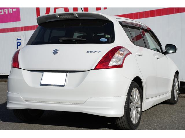 �����X�̍ۂɂ́A�O�o�̓���Ⴂ������邽�߂ɁA��x���d�b�𒸂���΍K���ł��B