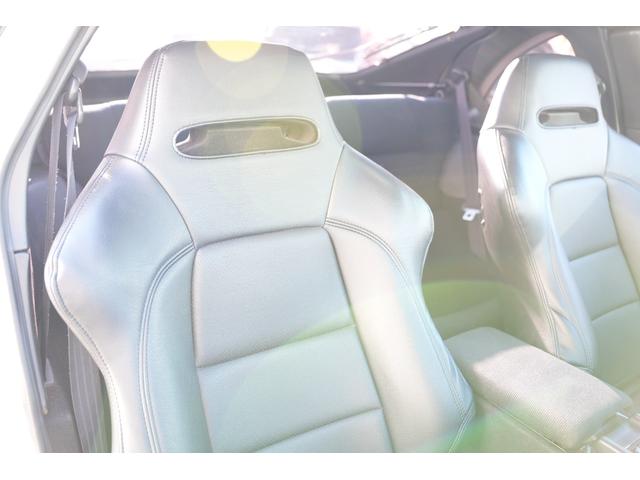 �t�����g�V�[�g�̉摜�ł��B�����������V�[�g�́A�����Ԃ̉^�]�ł����ɂ����Ȃ��Ă���܂��I