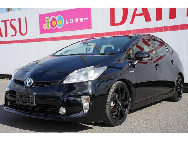 プリウス Ｇ　Ｂｌｕｅｔｏｏｔｈ接続　ＰＷ　社外アルミホイール　電格ミラー　キーフリー　社外ナビ　ＴＶ　電動シート　バックカメラ　ＥＴＣ　ダウンサス　ステアリングリモコン（10枚目）