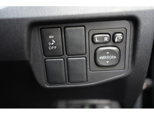 プリウス Ｇ　Ｂｌｕｅｔｏｏｔｈ接続　ＰＷ　社外アルミホイール　電格ミラー　キーフリー　社外ナビ　ＴＶ　電動シート　バックカメラ　ＥＴＣ　ダウンサス　ステアリングリモコン（22枚目）