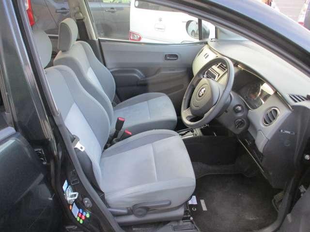 セルボ ＧリミテッドＩＩ　走行４３０００ｋｍ　車検２年付　スマートキー　ＣＤデッキ　電動格納ドアミラー　純正アルミホイール　運転席助手席エアバック（11枚目）