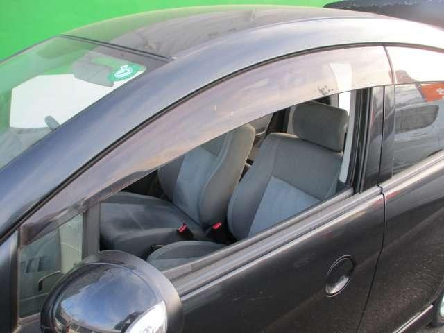 セルボ ＧリミテッドＩＩ　走行４３０００ｋｍ　車検２年付　スマートキー　ＣＤデッキ　電動格納ドアミラー　純正アルミホイール　運転席助手席エアバック（31枚目）