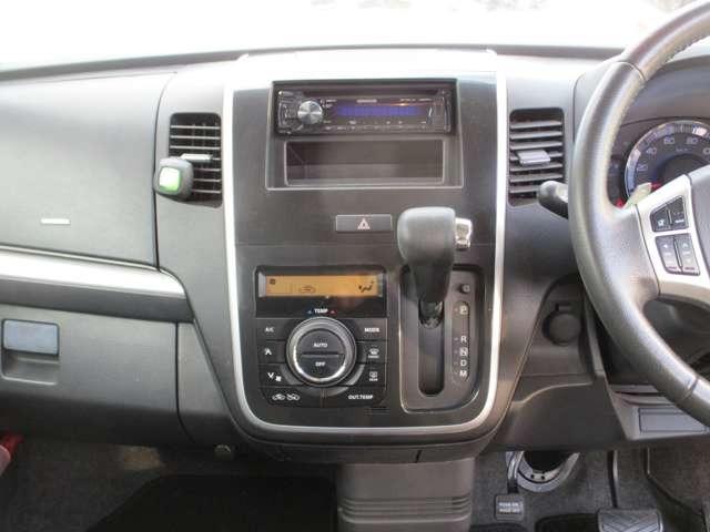 ワゴンRスティングレー T 車検2年付 走行49000km ターボ車 HIDヘッドライト 純正エアロ 純正アルミホイール スマートキー プッシュスターター オートエアコン 電動格納ドアミラー ベンチシート タイミングチェーン(4枚目)