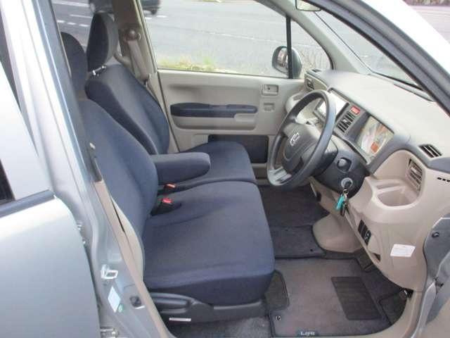 ���X�͍��Ǝ��i�����Ԑ����m�ݐЂ̔̔��X�ɂȂ�܂��I�I