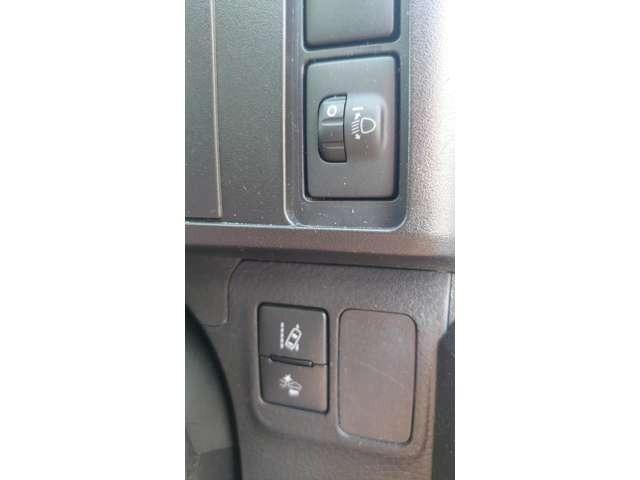 プロボックス G 走行60134km 禁煙車 車検2年付 衝突軽減ブレーキ レーンキープアシスト オートマチックハイビーム キーレスエントリー CDデッキ 電動格納ドアミラー 横滑り防止装置(3枚目)