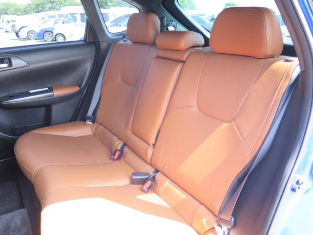 WRX STi 茶革シート HDDナビ 純正18AW 後期(13枚目)