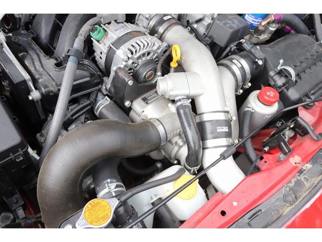 GT HKSスーパーチャージャー HKSインタークーラー HKSオイルクーラー HKS車高調 HKSエキマニマフラー 強化クラッチ新品 BLITZ OBDモニター ENKEI18AW カーボンRスポイラー(36枚目)