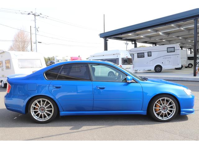 tuned by STI HKS車高調 STIマフラー STIターボ計 タイミングベルト交換済 純正18AW リアスポイラー ブレンボキャリパー ハーフレザーシート HIDヘッドライト HDDナビ フルセグ MSV(25枚目)