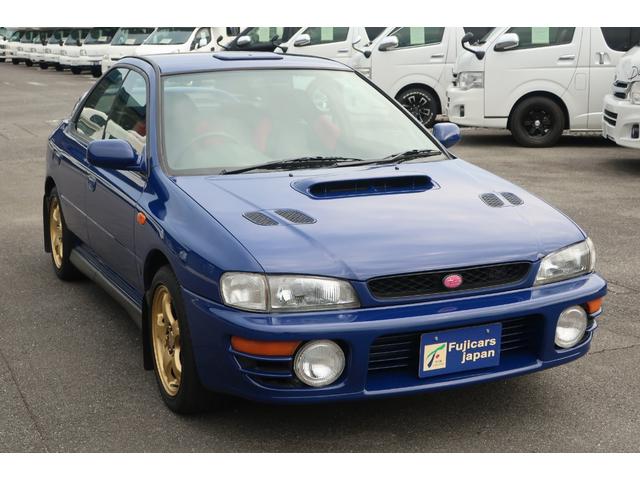 インプレッサ ＷＲＸ　ＳＴｉバージョンＩＩＩ　Ｖリミテッド　５５５台限定モデル　ワンオーナー　ベンチレーター　純正１６インチＡＷ　同色オールペン　ターボタイマー　ブースト計　専用シート　純正リアウイング　オーディオ（3枚目）