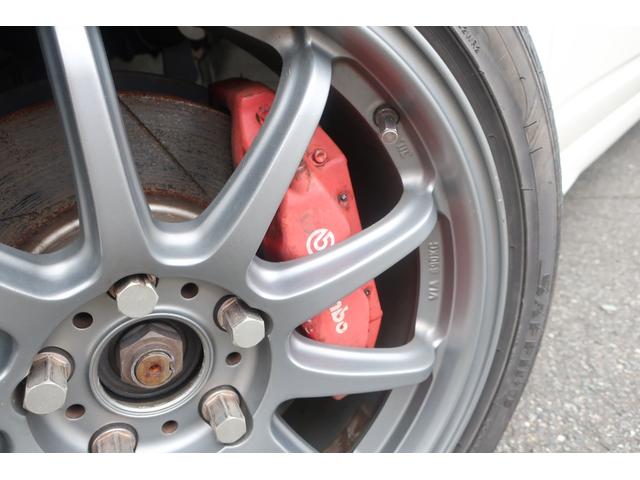 インテグラ タイプＲ　オーリンズ製車高調　レカロシート　ブレンボ　無限３連追加アシストメーター　無限エアクリ　社外１７インチＡＷ　ＨＤＤナビ　ＥＴＣ（7枚目）