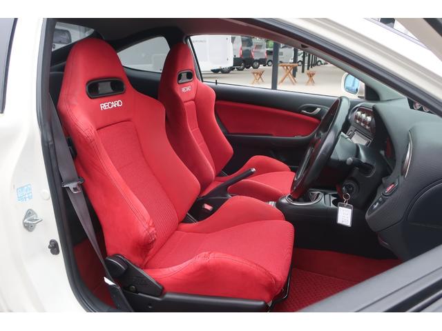 インテグラ タイプＲ　オーリンズ製車高調　レカロシート　ブレンボ　無限３連追加アシストメーター　無限エアクリ　社外１７インチＡＷ　ＨＤＤナビ　ＥＴＣ（13枚目）