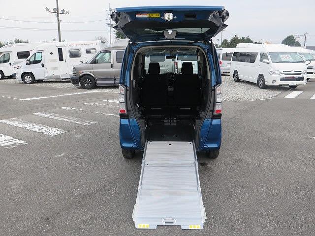 福祉車両 スロープ 車椅子1基 電動ウインチ 片側パワスラ(2枚目)