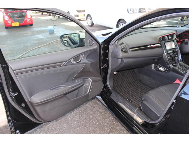 シビック ハッチバック ホンダセンシング(45枚目)