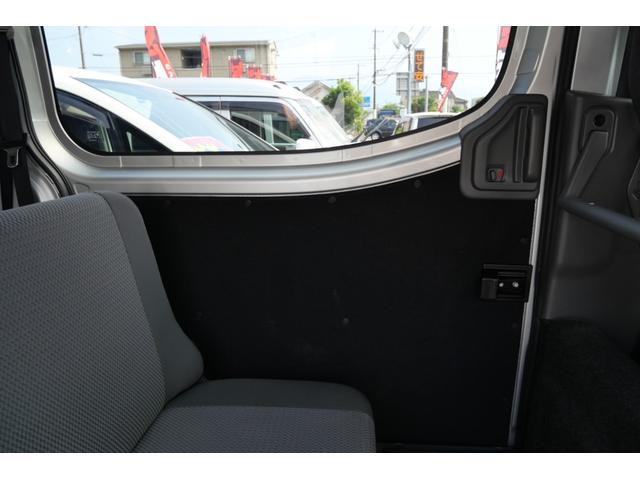 ＮＶ３５０キャラバンバン ロングＤＸ　ナビ　フルセグ　バックモニター　ＥＴＣ　トラクションコントロール　キーレスエントリー　エアコン　パワーステアリング　パワーウィンドウ（13枚目）