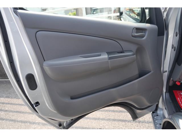 ＮＶ３５０キャラバンバン ロングＤＸ　ナビ　フルセグ　バックモニター　ＥＴＣ　トラクションコントロール　キーレスエントリー　エアコン　パワーステアリング　パワーウィンドウ（14枚目）