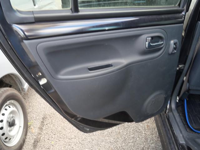 エッセ カスタム　ＣＤ　キーレスエントリー　ＥＴＣ　電動格納ミラー　プライバシーガラス　セキュリティ　純正１４インチアルミホイール　パワーウィンドウ　パワーステアリング（15枚目）