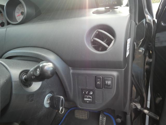 エッセ カスタム　ＣＤ　キーレスエントリー　ＥＴＣ　電動格納ミラー　プライバシーガラス　セキュリティ　純正１４インチアルミホイール　パワーウィンドウ　パワーステアリング（25枚目）