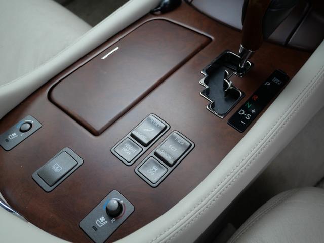 ＬＳ ＬＳ４６０　バージョンＣ　ナビ　フルセグ　バックモニター　本革パワーシート　シートエアコン　ＥＴＣ　パーキングセンサー　パワーウインドウ　パワーステアリング（32枚目）