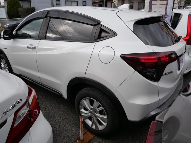 ヴェゼル ハイブリッドＸ・ホンダセンシング　ホンダセンシング　スマートキー　プッシュスタート　ナビ　バックモニター　フルセグ　トラクションコントロール　ＥＴＣ　ＵＳＢポート（7枚目）