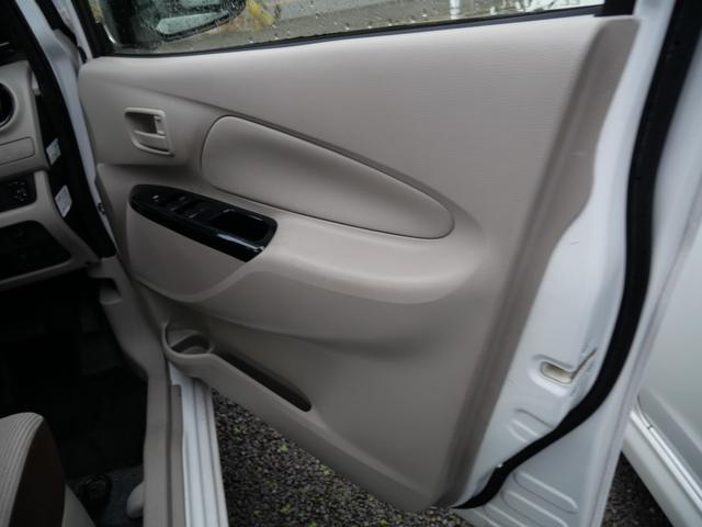 デイズ Ｊ　キーレスエントリー　ナビ　バックモニター　ＥＴＣ　ドライブレコーダー　記録簿　トラクションコントロール　電動格納ミラー　パワーステアリング（12枚目）