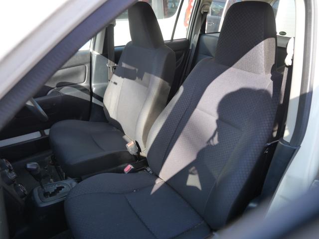 ���X�́h���E���E��E��h�́A�[�ԑO�ɍs���O���d�グ�ł��B���X�ł͗L���ƂȂ��Ă���u�R�[�e�B���O�{�H�v���s���܂��B�v�`�w�����A�{�f�B�̋P���ƒ����Ԃ̐��e�����ʂ́A��������̂��q�l�Ɋ�΂�Ă��܂��B