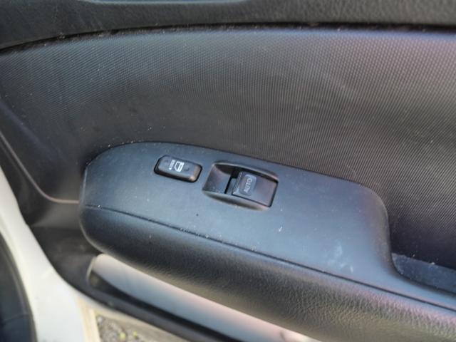 ���X�́h���E���E��E��h�́A�[�ԑO�ɍs���O���d�グ�ł��B���X�ł͗L���ƂȂ��Ă���u�R�[�e�B���O�{�H�v���s���܂��B�v�`�w�����A�{�f�B�̋P���ƒ����Ԃ̐��e�����ʂ́A��������̂��q�l�Ɋ�΂�Ă��܂��B