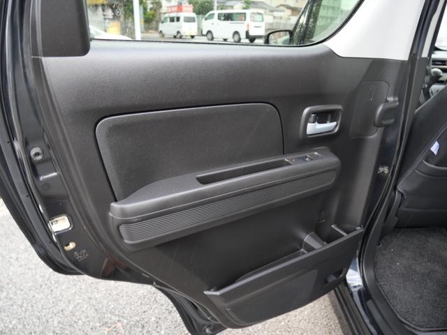 ワゴンＲ ハイブリッドＦＺ　リミテッド　２０周年記念車　スマートキー　プッシュスタート　ナビ　フルセグ　ＥＴＣ　ドライブレコーダー　オートエアコン　シートヒーター　トラクションコントロール　レザー調シートカバー（15枚目）