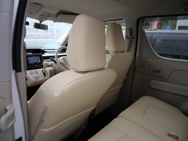 ���X�́h���E���E��E��h�́A�[�ԑO�ɍs���O���d�グ�ł��B���X�ł͗L���ƂȂ��Ă���u�R�[�e�B���O�{�H�v���s���܂��B�v�`�w�����A�{�f�B�̋P���ƒ����Ԃ̐��e�����ʂ́A��������̂��q�l�Ɋ�΂�Ă��܂��B