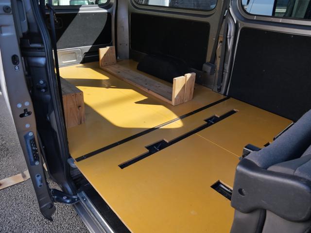 ＮＶ３５０キャラバンバン ロングＤＸターボ　ナビ　フルセグ　バックモニター　キーレスエントリー　電動格納ミラー　ＥＴＣ　記録簿　パワーステアリング　パワーウィンドウ（16枚目）