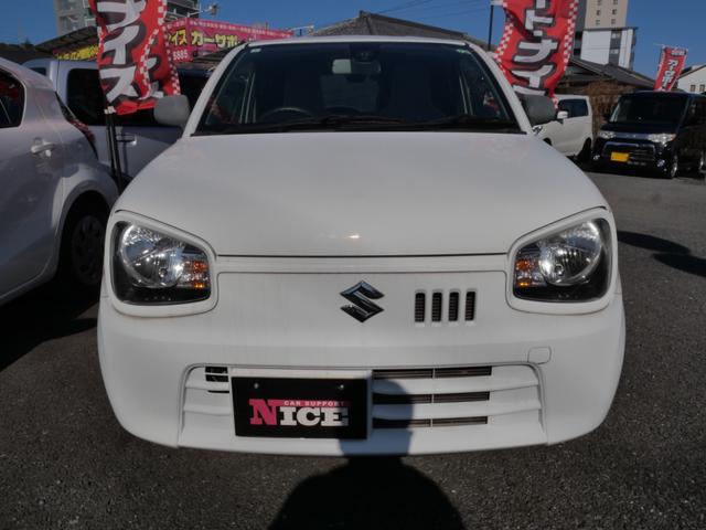 アルト Ｌ　キーレスエントリー　ＣＤ　エアコン　パワーステアリング　パワーウィンドウ　Ｗエアバッグ　シートヒーター　アイドリングストップ　トラクションコントロール　プライバシーガラス　セキュリティ（3枚目）