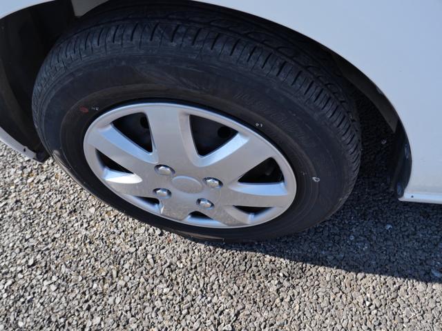 アルト Ｌ　キーレスエントリー　ＣＤ　エアコン　パワーステアリング　パワーウィンドウ　Ｗエアバッグ　シートヒーター　アイドリングストップ　トラクションコントロール　プライバシーガラス　セキュリティ（10枚目）