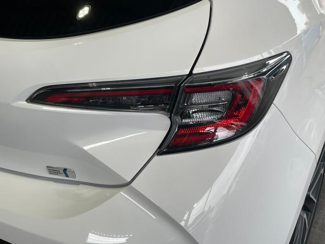 カローラスポーツ ハイブリッドＧ　Ｚ　モデリスタフルエアロ／トヨタ純正９インチナビ／ＢＬＵＥＴＯＯＴＨ／ナビ連動ドライブレコーダー前後／バックカメラ／スピード取締りＡＳＳＵＲＡレーダー探知機／禁煙車／コーティング施工（22枚目）