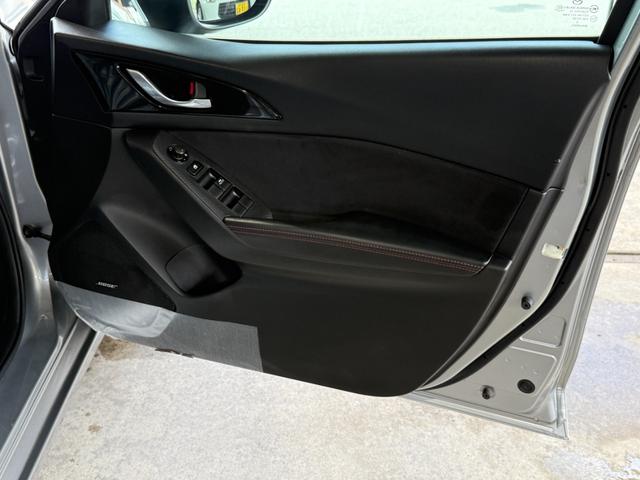アクセラスポーツ ＸＤ　ディーゼルターボ／サンルーフ／ナビ／ＢＬＵＥＴＯＯＴＨ／バックカメラ／ＥＴＣ／ＢＯＳＥスピーカー／ドライブレコーダー／運転席パワーシート／前席左右シートヒーター／禁煙車／全国対応／コーティング施工（35枚目）