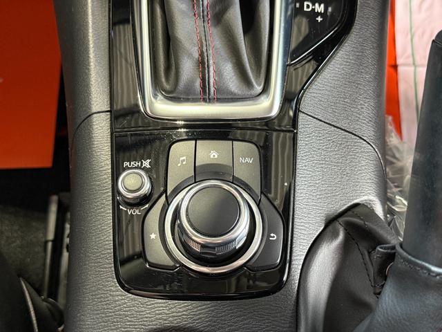 アクセラスポーツ ＸＤ　ディーゼルターボ／サンルーフ／ナビ／ＢＬＵＥＴＯＯＴＨ／バックカメラ／ＥＴＣ／ＢＯＳＥスピーカー／ドライブレコーダー／運転席パワーシート／前席左右シートヒーター／禁煙車／全国対応／コーティング施工（48枚目）