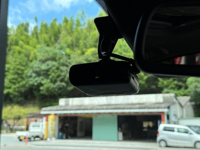 アクセラスポーツ ＸＤ　ディーゼルターボ／サンルーフ／ナビ／ＢＬＵＥＴＯＯＴＨ／バックカメラ／ＥＴＣ／ＢＯＳＥスピーカー／ドライブレコーダー／運転席パワーシート／前席左右シートヒーター／禁煙車／全国対応／コーティング施工（51枚目）
