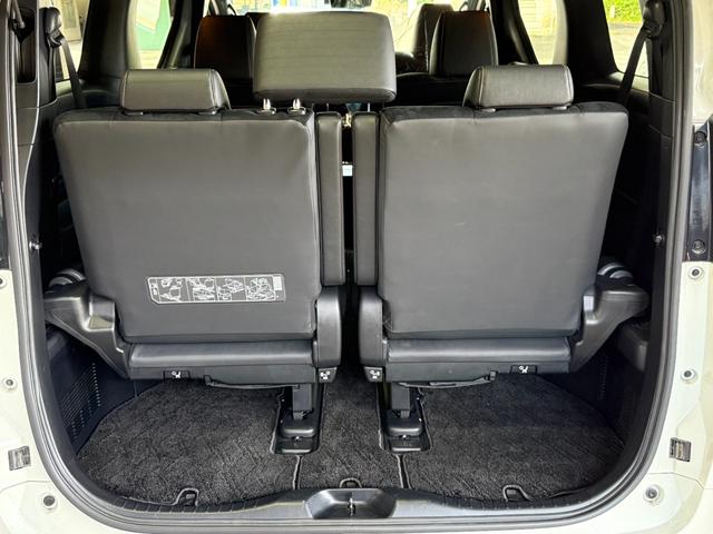 アルファード ２．５Ｓ　タイプゴールドＩＩＩ　ツインムーンルーフ／純正ナビ／ＣＯ／ＤＶＤ／ＴＶ／ＢＬＵＥＴＯＯＴＨ／バックカメラ／デジタルインナーミラー／ＥＴＣ／ドライブレコーダー／電動バックドア／両側電動スライドドア／全国対応／コーティング施工（29枚目）