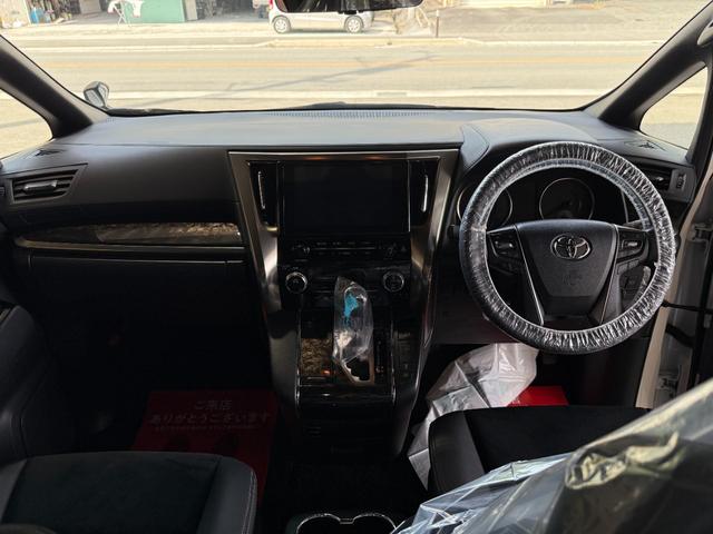 アルファード ２．５Ｓ　タイプゴールドＩＩＩ　ツインムーンルーフ／純正ナビ／ＣＯ／ＤＶＤ／ＴＶ／ＢＬＵＥＴＯＯＴＨ／バックカメラ／デジタルインナーミラー／ＥＴＣ／ドライブレコーダー／電動バックドア／両側電動スライドドア／全国対応／コーティング施工（40枚目）