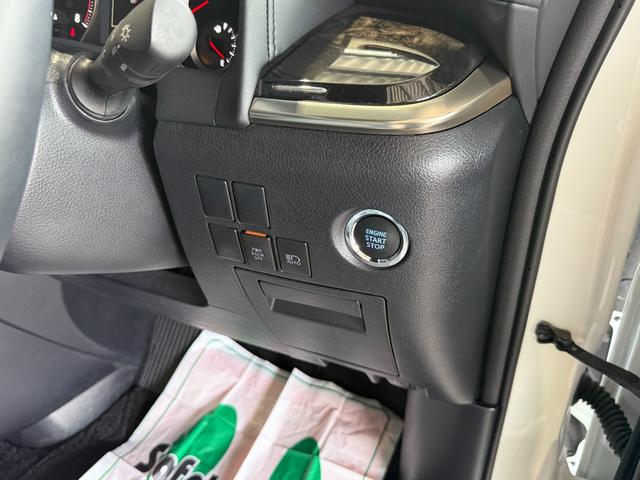 アルファード ２．５Ｓ　タイプゴールドＩＩＩ　ツインムーンルーフ／純正ナビ／ＣＯ／ＤＶＤ／ＴＶ／ＢＬＵＥＴＯＯＴＨ／バックカメラ／デジタルインナーミラー／ＥＴＣ／ドライブレコーダー／電動バックドア／両側電動スライドドア／全国対応／コーティング施工（44枚目）