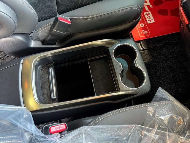 アルファード ２．５Ｓ　タイプゴールドＩＩＩ　ツインムーンルーフ／純正ナビ／ＣＯ／ＤＶＤ／ＴＶ／ＢＬＵＥＴＯＯＴＨ／バックカメラ／デジタルインナーミラー／ＥＴＣ／ドライブレコーダー／電動バックドア／両側電動スライドドア／全国対応／コーティング施工（46枚目）
