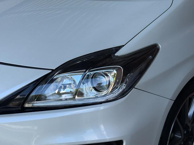 プリウス Ｓツーリングセレクション・Ｇ’ｓ　フルセグＴＶ／ナビ／ＢＬＵＥＴＯＯＴＨ／バックカメラ／ＥＴＣ／純正ＧＳアルミホイール／禁煙車／全国対応／コーティング施工（7枚目）
