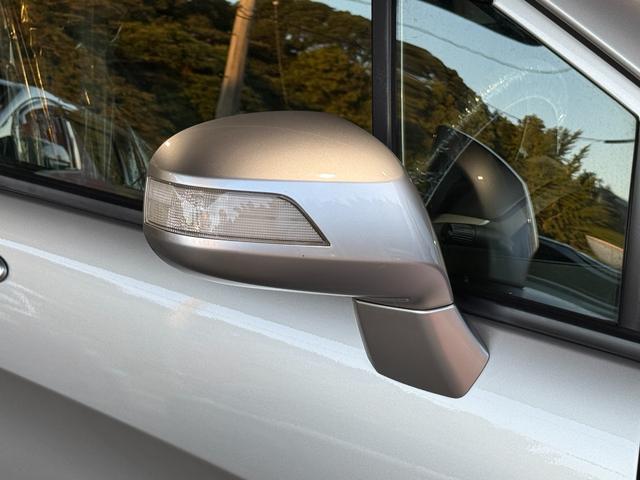 フリードハイブリッド ハイブリッド　プレミアムエディション　両側電動スライドドア／純正ナビ／ＣＤ／ＤＶＤ／ＢＬＵＥＴＯＯＴＨ／バックカメラ／後席フリップダウンモニター／ＥＴＣ／コーティング施工／禁煙車（18枚目）