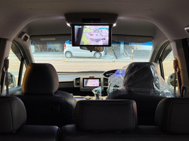 フリードハイブリッド ハイブリッド　プレミアムエディション　両側電動スライドドア／純正ナビ／ＣＤ／ＤＶＤ／ＢＬＵＥＴＯＯＴＨ／バックカメラ／後席フリップダウンモニター／ＥＴＣ／コーティング施工／禁煙車（23枚目）