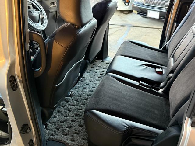 フリードハイブリッド ハイブリッド　プレミアムエディション　両側電動スライドドア／純正ナビ／ＣＤ／ＤＶＤ／ＢＬＵＥＴＯＯＴＨ／バックカメラ／後席フリップダウンモニター／ＥＴＣ／コーティング施工／禁煙車（27枚目）