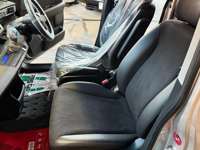 フリードハイブリッド ハイブリッド　プレミアムエディション　両側電動スライドドア／純正ナビ／ＣＤ／ＤＶＤ／ＢＬＵＥＴＯＯＴＨ／バックカメラ／後席フリップダウンモニター／ＥＴＣ／コーティング施工／禁煙車（30枚目）