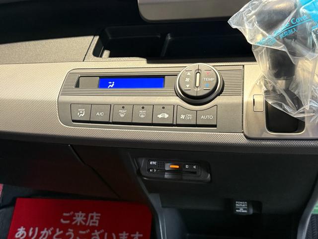 フリードハイブリッド ハイブリッド　プレミアムエディション　両側電動スライドドア／純正ナビ／ＣＤ／ＤＶＤ／ＢＬＵＥＴＯＯＴＨ／バックカメラ／後席フリップダウンモニター／ＥＴＣ／コーティング施工／禁煙車（42枚目）