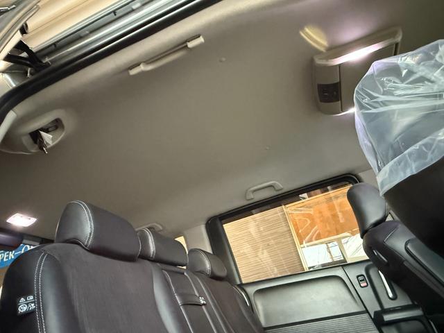 フリードハイブリッド ハイブリッド　プレミアムエディション　両側電動スライドドア／純正ナビ／ＣＤ／ＤＶＤ／ＢＬＵＥＴＯＯＴＨ／バックカメラ／後席フリップダウンモニター／ＥＴＣ／コーティング施工／禁煙車（50枚目）