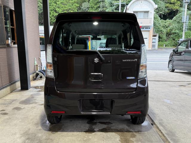ワゴンR FZ レーダーブレーキサポート/禁煙車/ナビ/ワンセグTV/シートヒーター/ETC/純正アルミホイール/BSタイヤ全国対応/コーティング施工(10枚目)