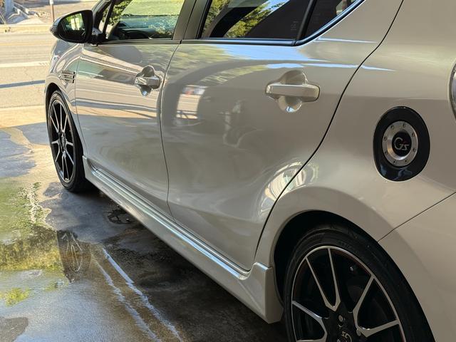 アクア G G’s GANADORセンター出しマフラーPASION/純正SDナビ/フルセグTV/BLUETOOTH/バックカメラ/ETC/禁煙車/全国対応/コーティング施工(11枚目)